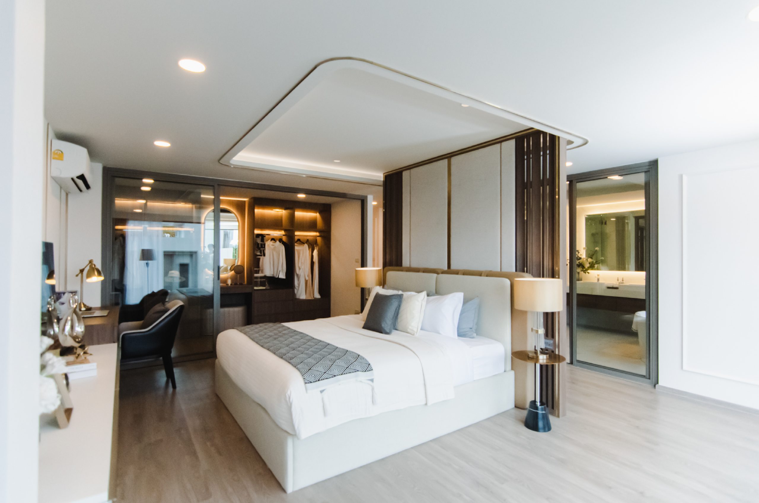 Swiper Carousel Image