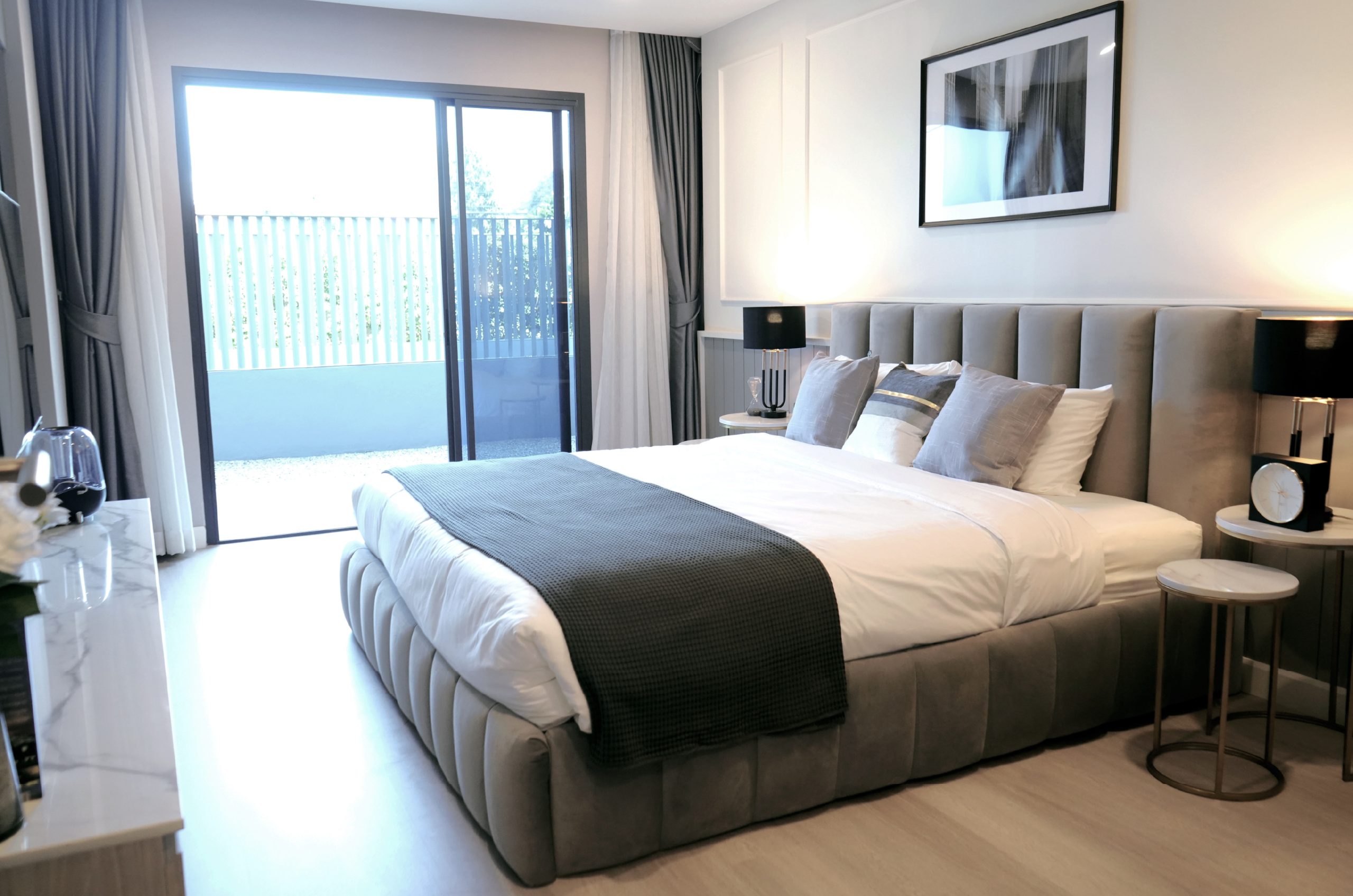 Swiper Carousel Image